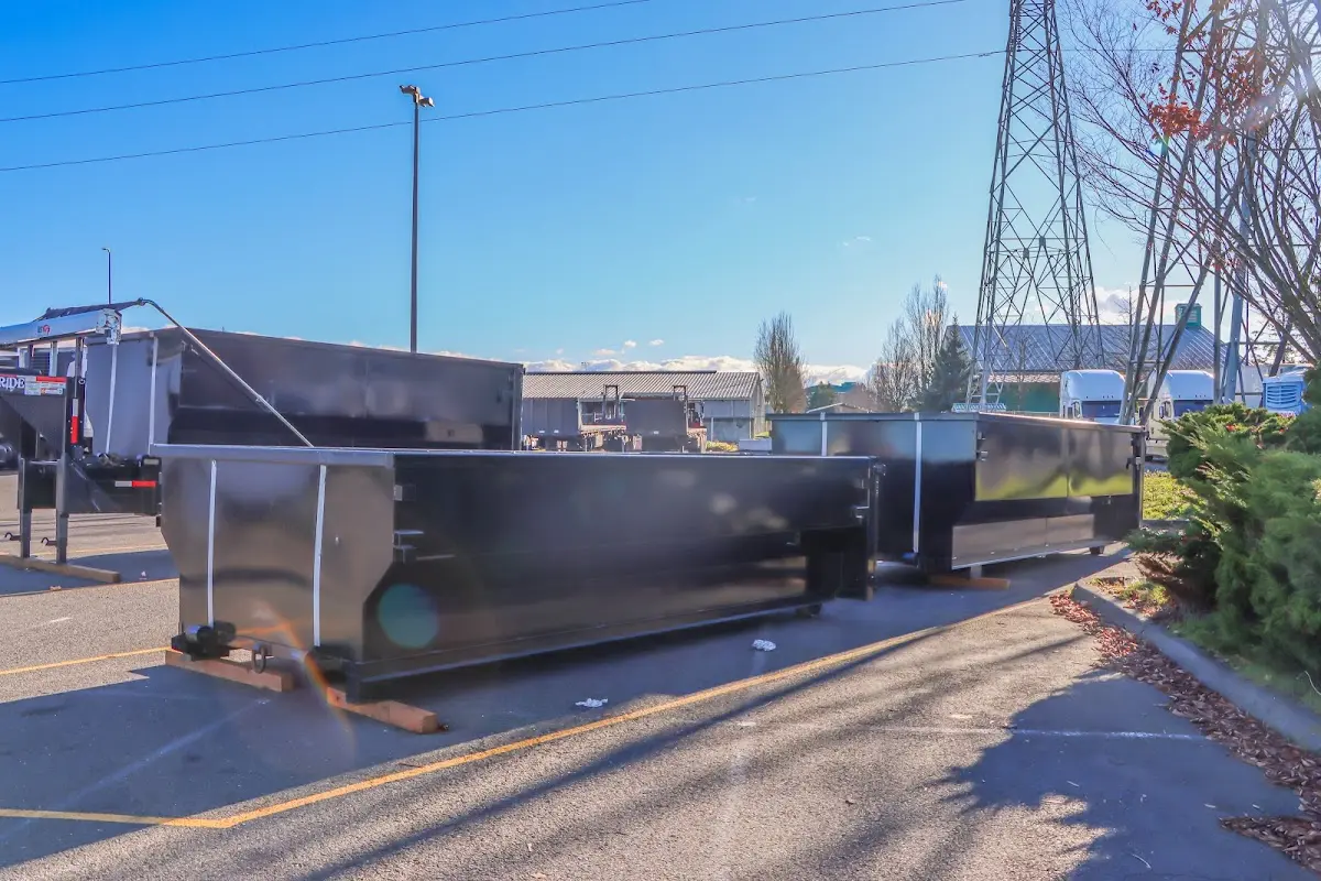 Professional dumpster rental and junk removal service in Warwick
